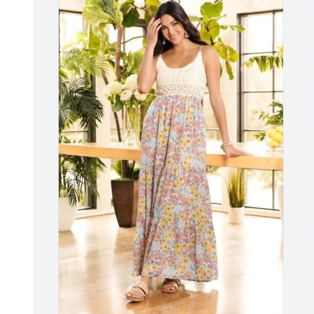 Cato Maxi Dress XS Wild Prairie Floral Crochet Tiered Boho Sleeveless